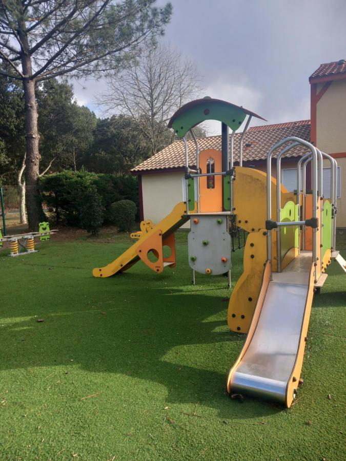 Villas Du Lac Appart 4 A 6 Personnes Soustons Exterior photo